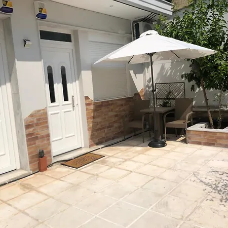 Aigaiou House 2 شقة