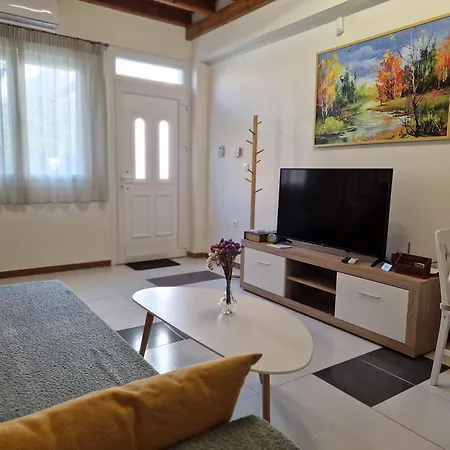 Apartmán Aigaiou House 2 *