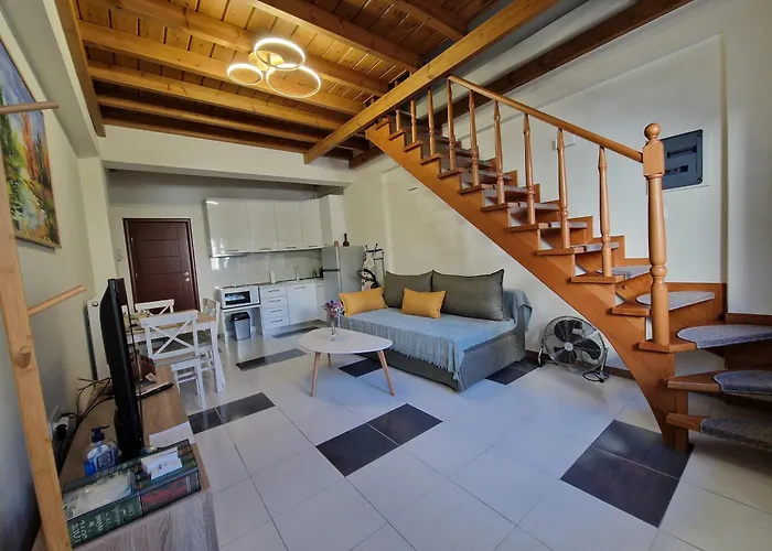 公寓 Aigaiou House 2